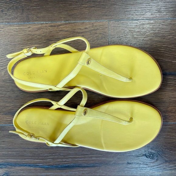 COLE HAAN FLORA THONG SUNSET GOLD LEATHER YELLOW SZ 8.5 - Picture 3 of 7